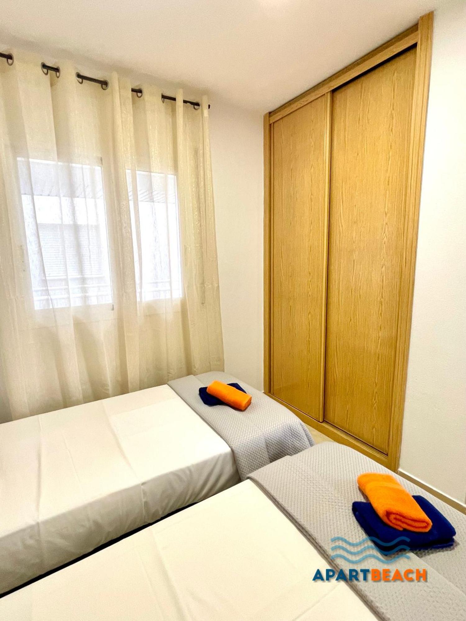 סאלו Apartbeach Golden I Muy Luminoso Junto Playa Y Climatizado מראה חיצוני תמונה